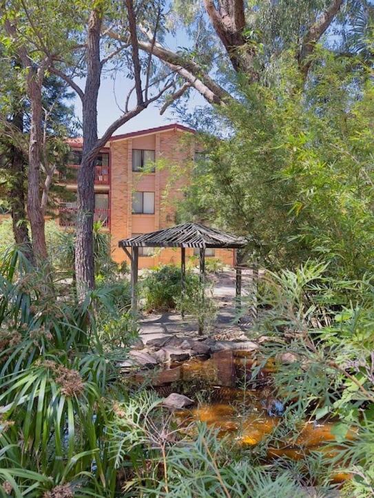 פרת'' The Lake House מראה חיצוני תמונה